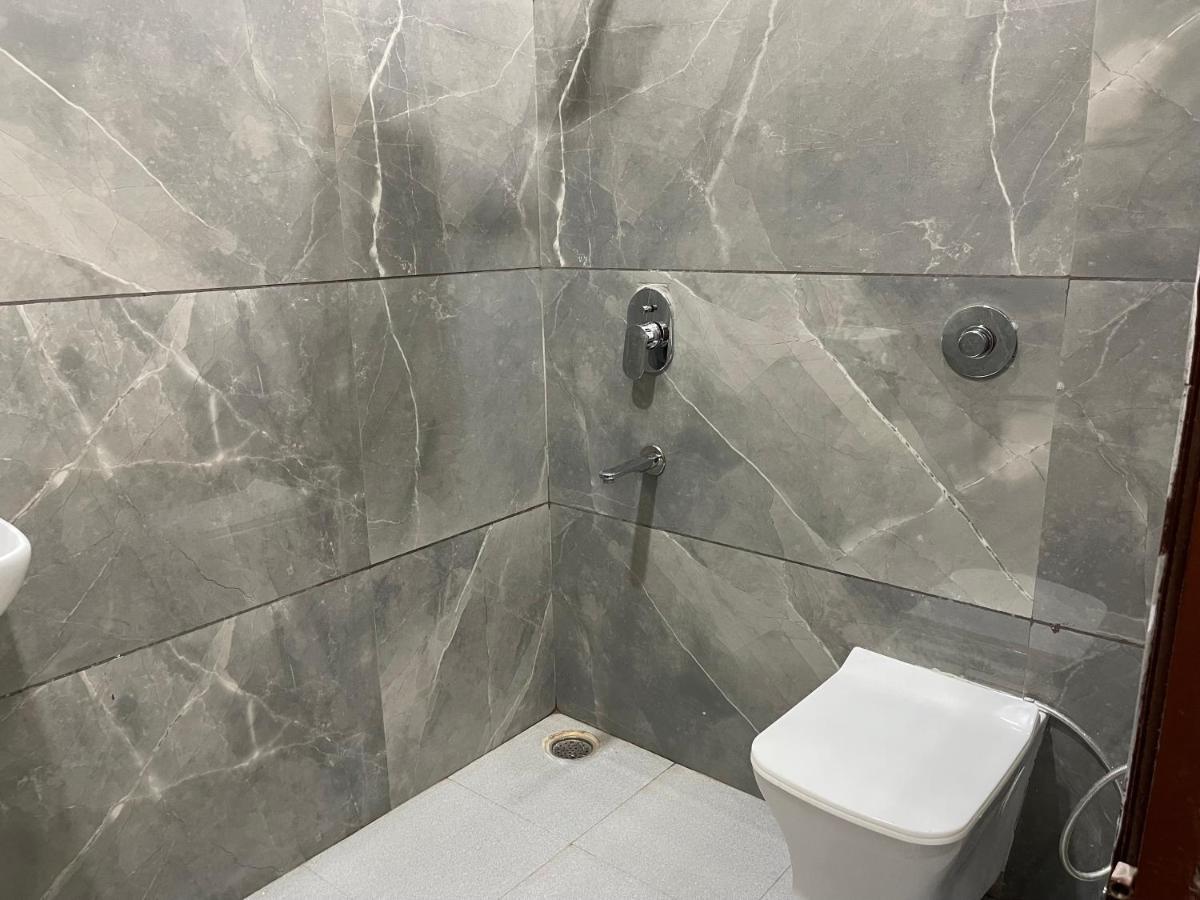 Homestay Comforts 500M From Amritsar Airport Экстерьер фото